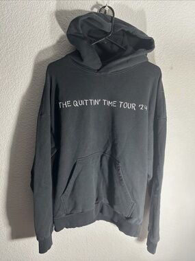 Zach Bryan 2024 The Quittin’ Time Tour Hoodie Size Medium Black Oversized